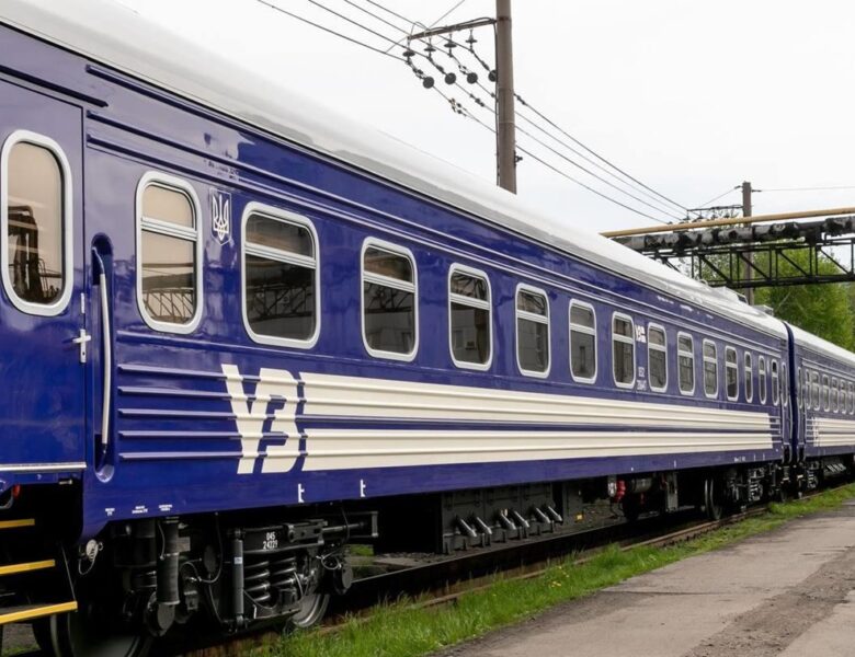 Укрзалізниця анонсувала нові рейси на серпень