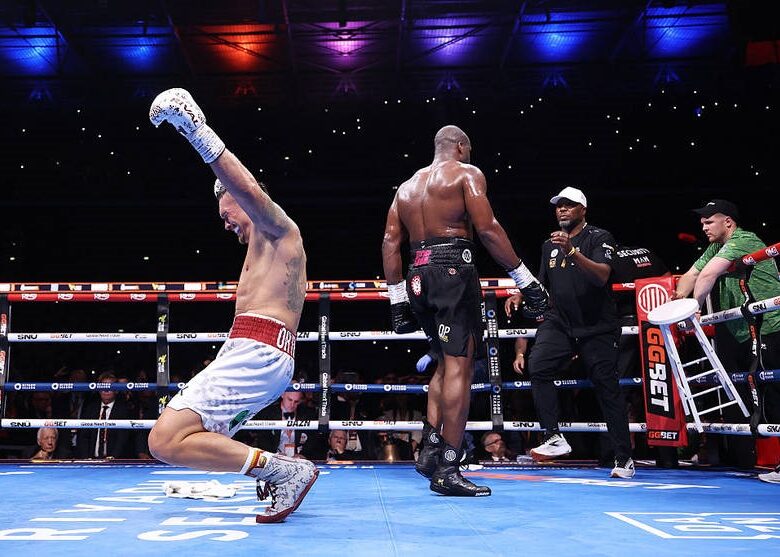 Усик опублікував у мережі фото, що зафіксувало мить перемоги