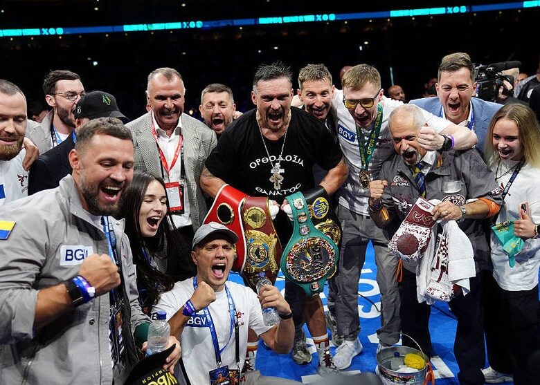 Усик прибув до України після перемоги в реванші