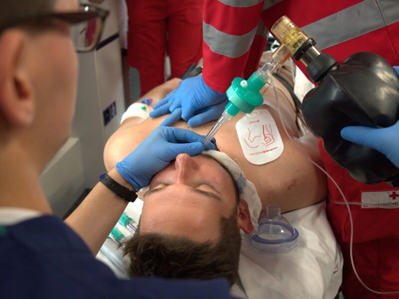 В Італії чоловік ожив після двох зупинок серця