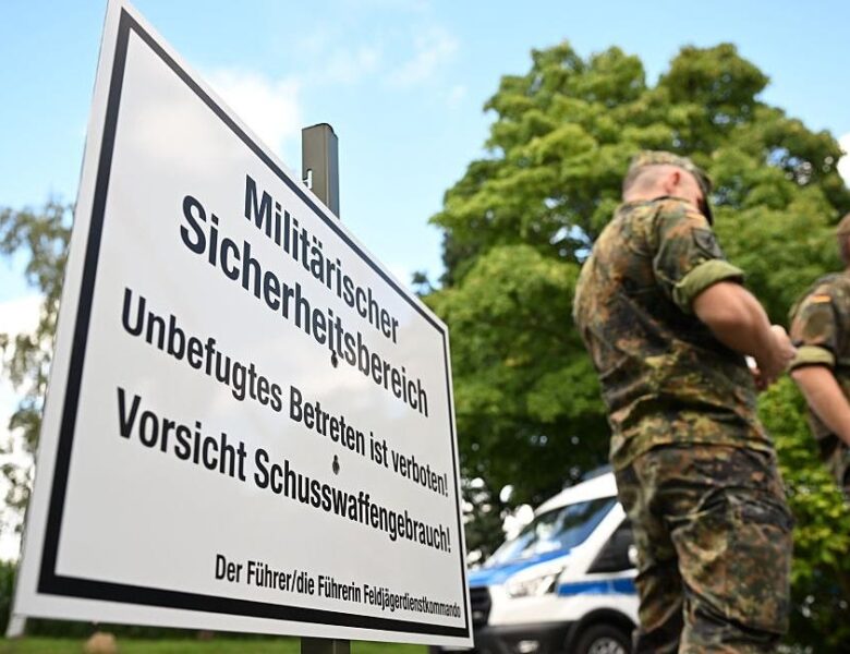 В Німеччині впав військовий гелікоптер: пілот зник безвісти