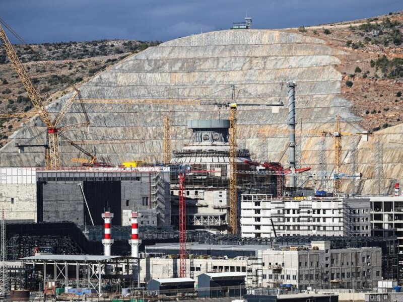 В Туреччині почались страйки на АЕС, яку будує РФ