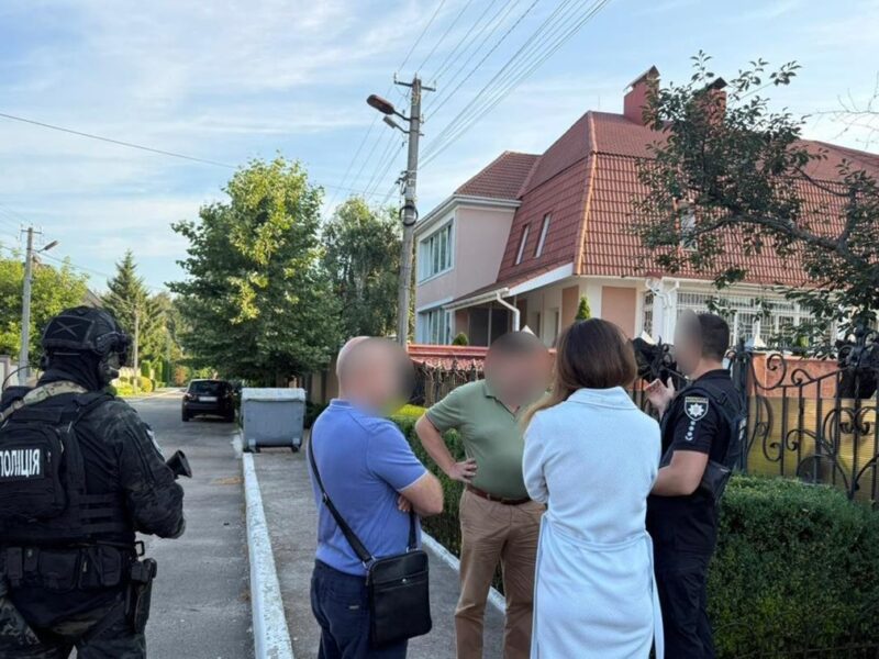 В Україні викрито масштабну схему збуту вітчизняних ліків в Росію