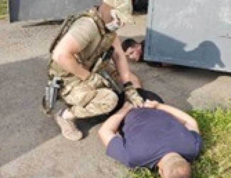 Викрито масштабну схему контрабанди авто під виглядом допомоги ЗСУ