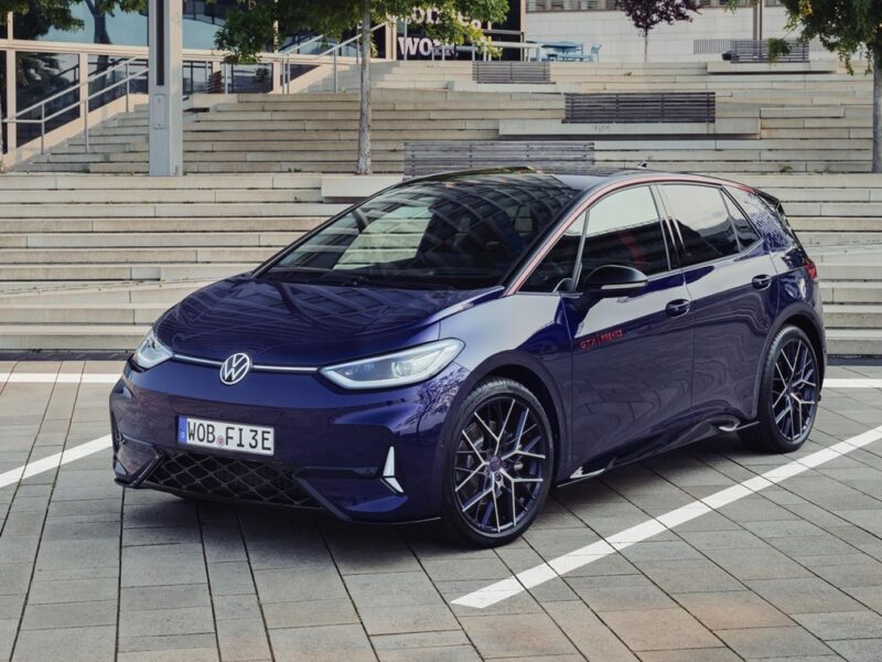 Volkswagen запустив виробництво спецверсії електрокара ID.3 GTX FIRE+ICE