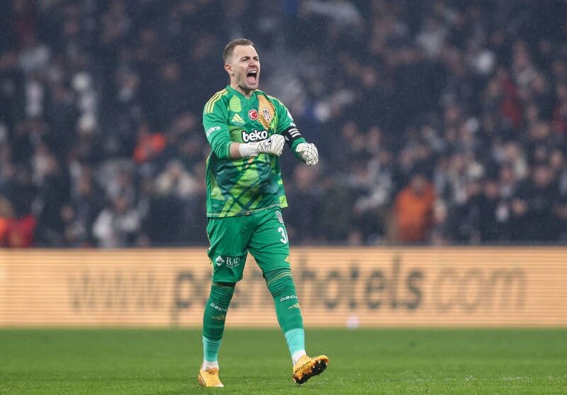 Воротар Бешикташа зухвало пообіцяв “вибити” Шахтар з Ліги Європи