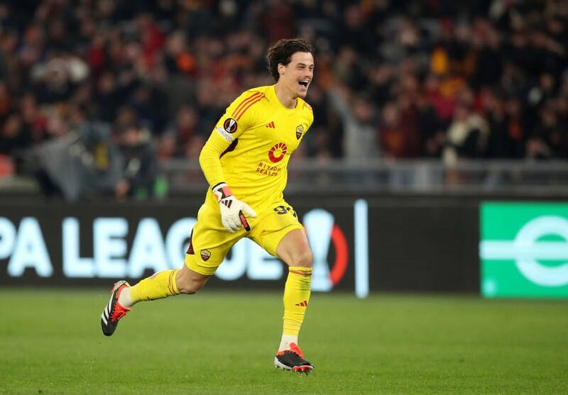 Воротар Роми залишиться в клубі ще на п’ять сезонів