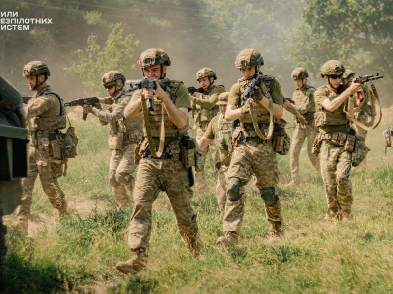 Ворожа ДРГ намагалася зайти у Покровськ – Сирський