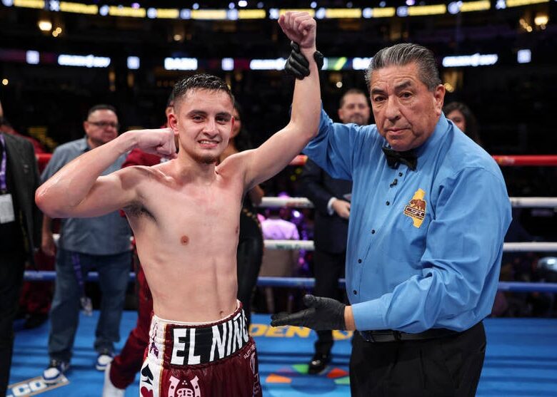 Японський боксер поступився поясами американцю у найлегшій вазі