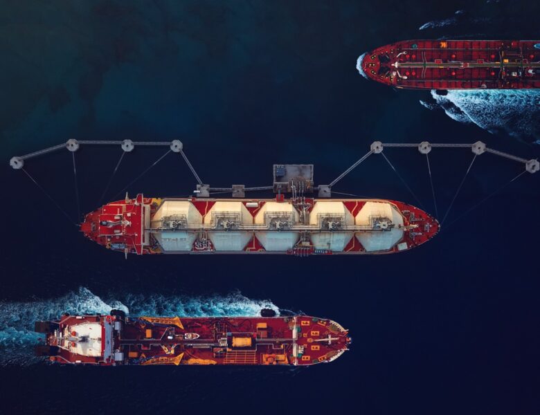 ЄС зняв санкції з японських танкерів, які перевозили російський СПГ