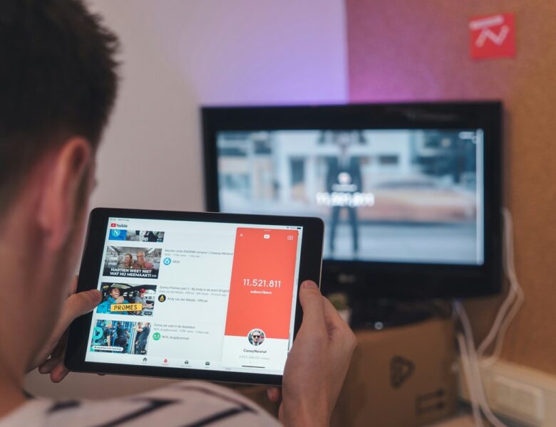 YouTube вводить жорсткіші правила монетизації