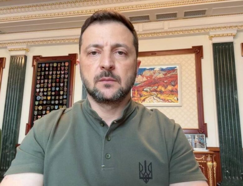 Зеленський підписав закон щодо НАБУ і САП