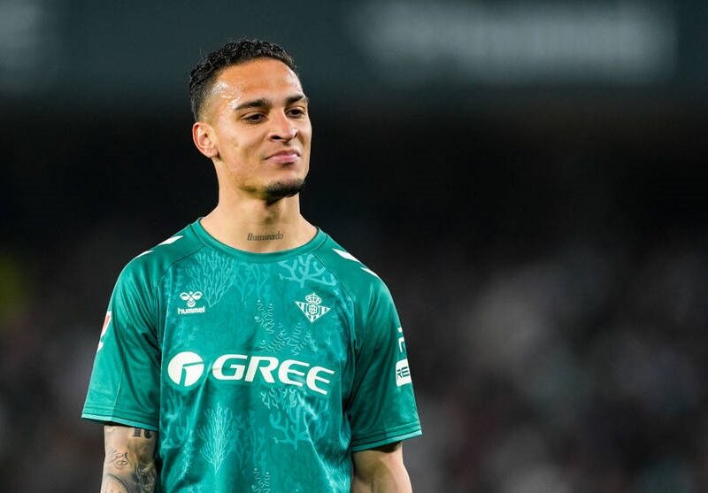 Зірка МЮ може продовжити кар’єру в іншому топ-клубі