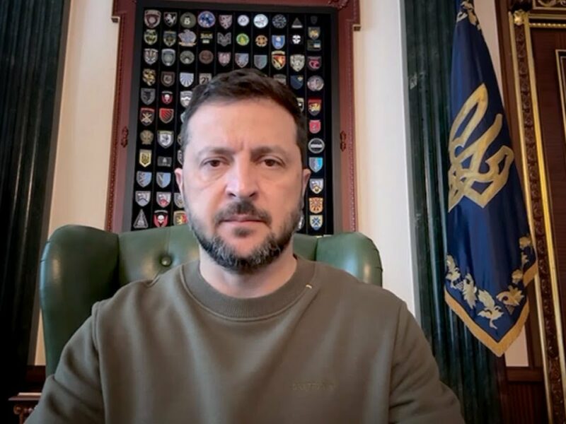 Відповідь на українське територіальне питання є вже в Конституції України 9.08.2025