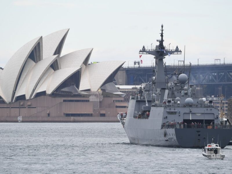 Австралія замовила 11 бойових кораблів у Японії на тлі загрози з Китаю
