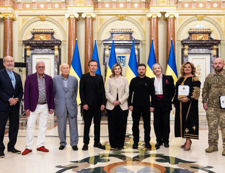 Володимир Зеленський вручив відзнаки «Національна легенда України»