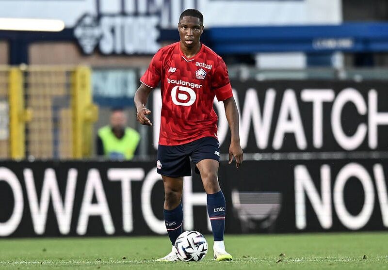 Борнмут провів швидку угоду з новим захисником після відходу Забарного