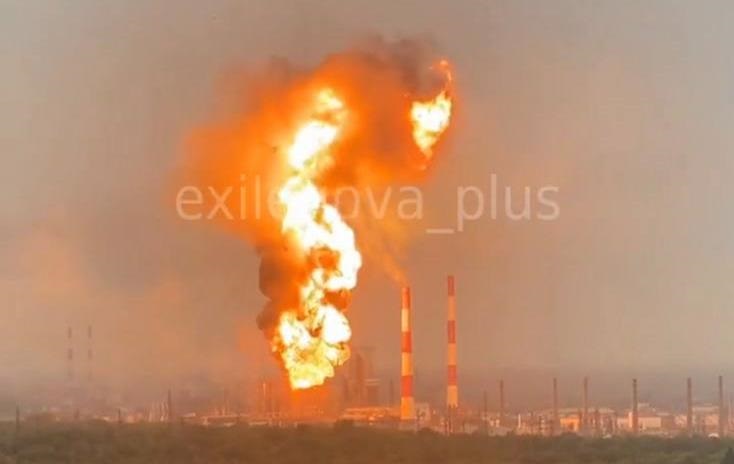 БПЛА атакували Крим і заводи у РФ