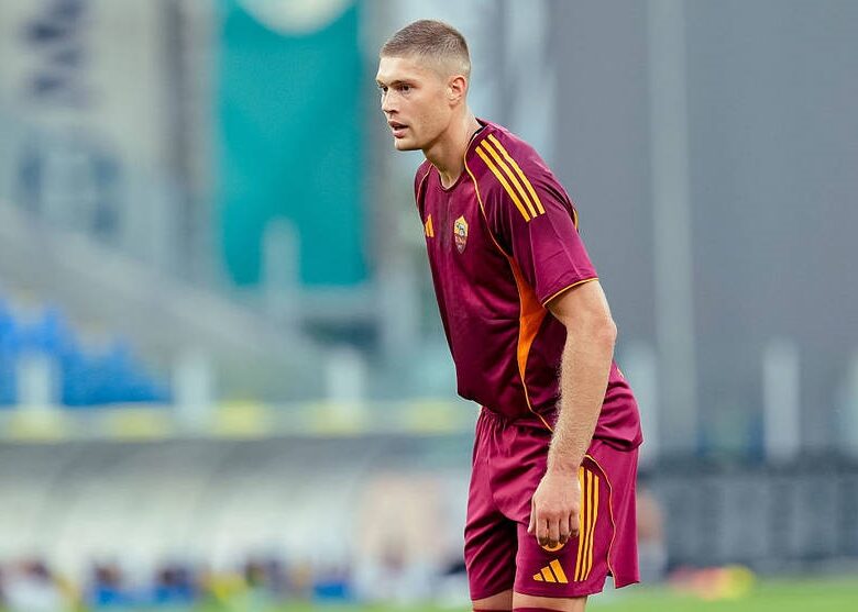 Довбик обрав Вільярреал, відхиливши пропозицію з Італії