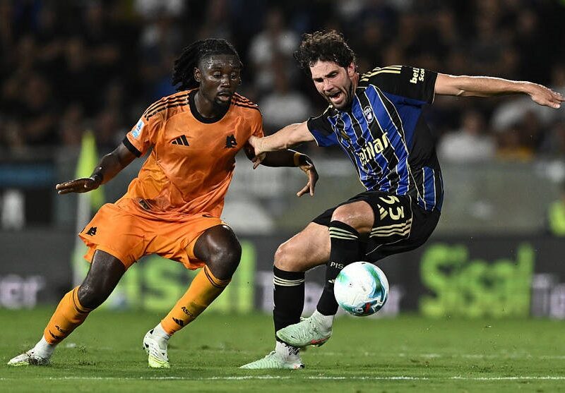 Довбик показав скромну гру в результативному матчі Роми проти Пізи