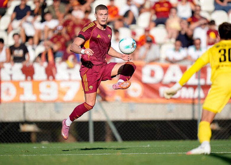 Довбик зміг проявити себе у спарингу Роми після кволості м’язів