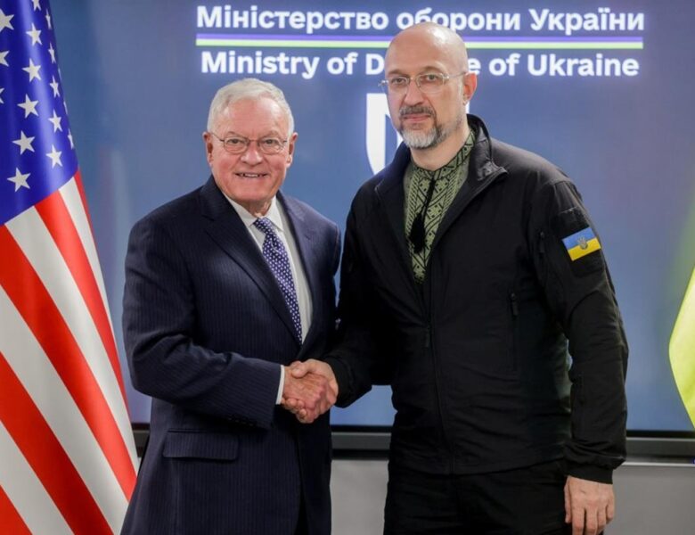 Дронова угода зі США: Келлог отримав документи