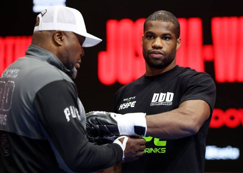 Дюбуа повідомив про завершення співпраці з тренером