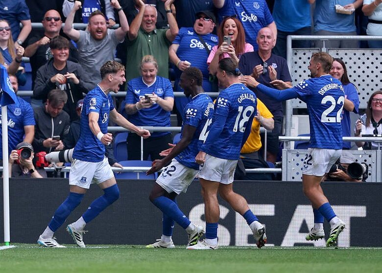 Евертон закладає успішні основи гри на новому стадіоні