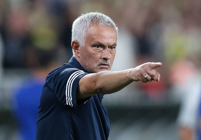 Фенербахче припинив співпрацю з Моурінью