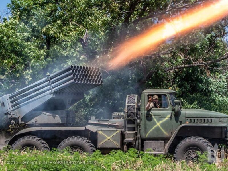 Генштаб назвав два гарячі напрямки на фронті