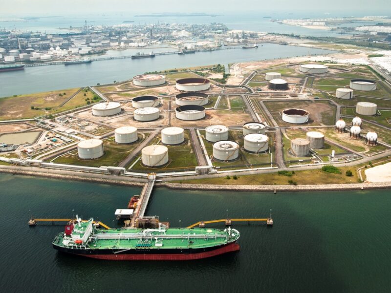 Goldman Sachs спрогнозував обвал цін на нафту до $50