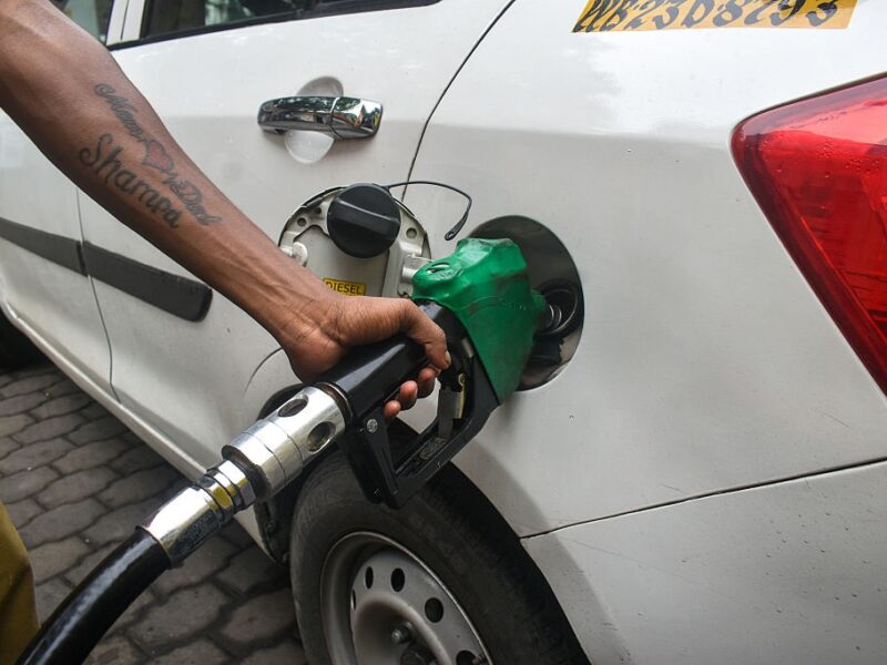 Індія втратить через мита Трампа більше, ніж зекономила на російській нафті