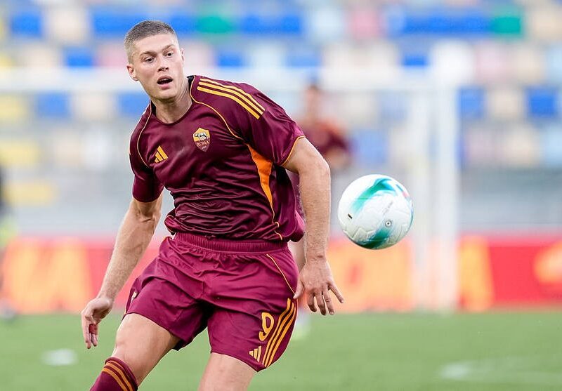 Іспанський клуб знайшов кошти для трансферу Довбика