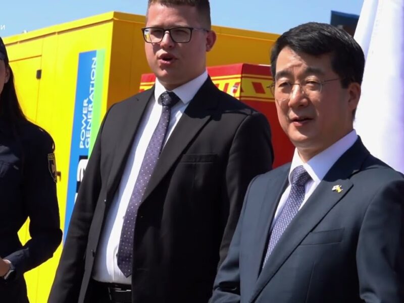 ДСНС України отримала від Посольства Республіки Корея в Україні автобуси  та генератори