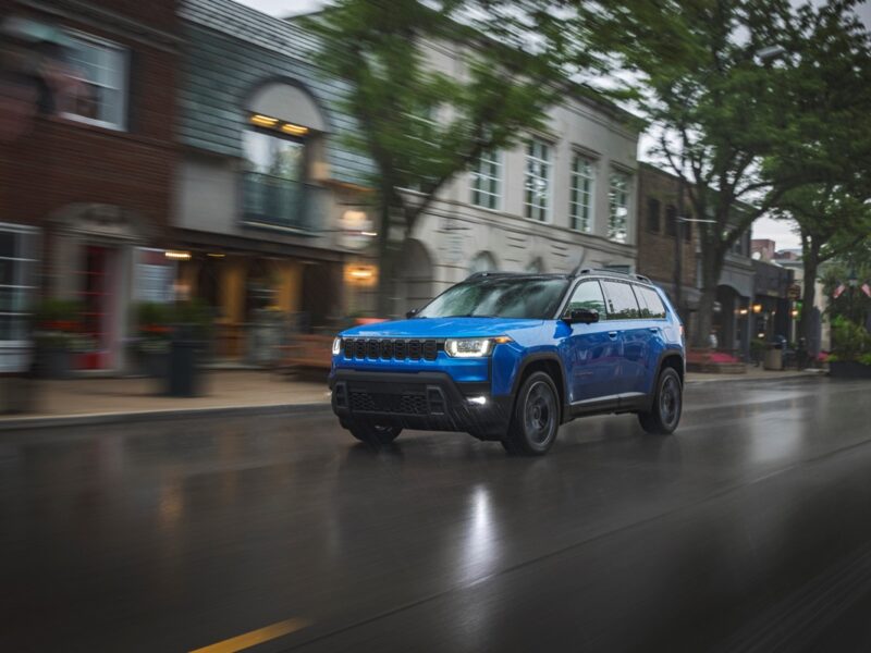 Jeep презентував нове покоління Cherokee