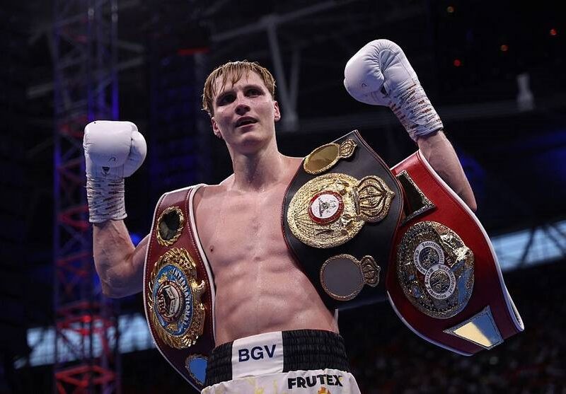 Лапін розкрив плани Усика щодо кількості майбутніх поєдинків