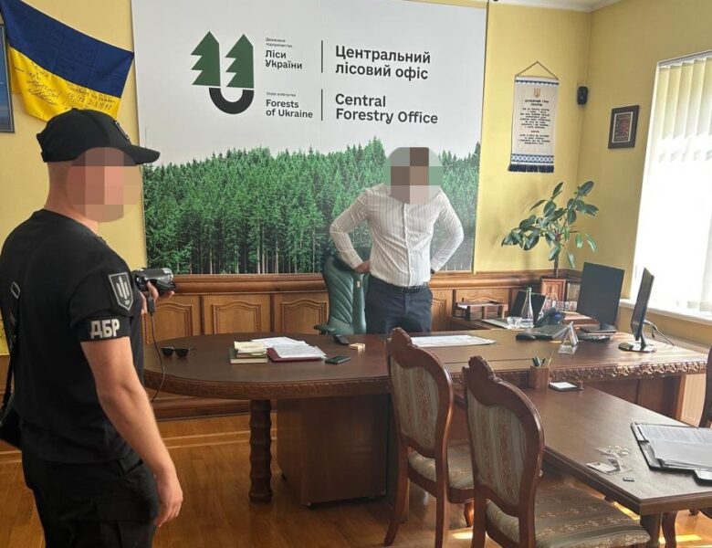 На Черкащині лісничих змушували платити “данину”