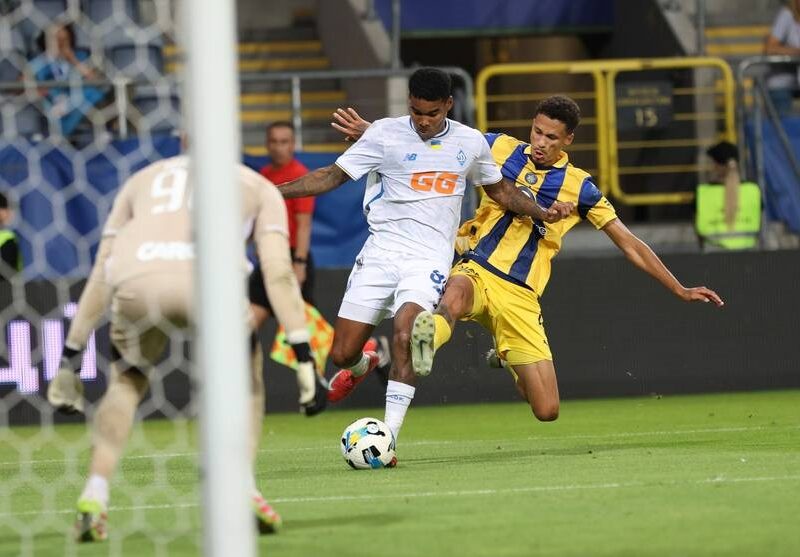 Нападник Динамо назвав фактор, який завадив команді пройти далі