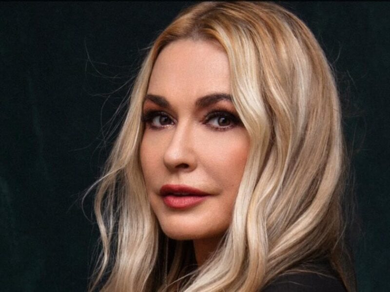 Ольга Сумська показала архівні фото з дитинства та юності