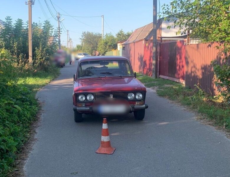 Під Києвом п’яний водій збив жінку на інвалідному кріслі