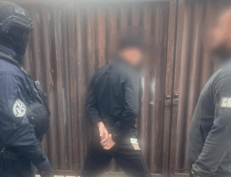 Поліція викрила закарпатських “кур’єрів” на збуті марихуани