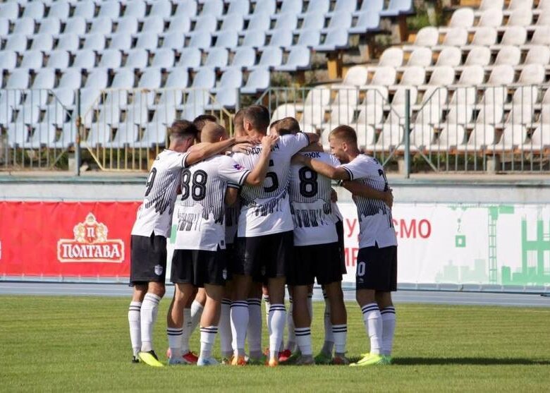 Полтава святкує свою першу перемогу в УПЛ у матчі з Вересом