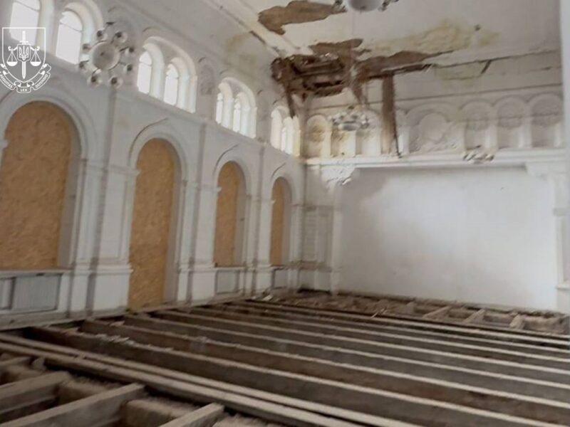 Посадовець заволодів 28,4 млн грн під час реставрації музею у Херсоні