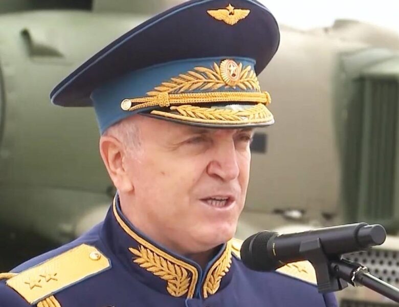 Повідомлено підозру генералу РФ, що наказав бомбити театр в Маріуполі