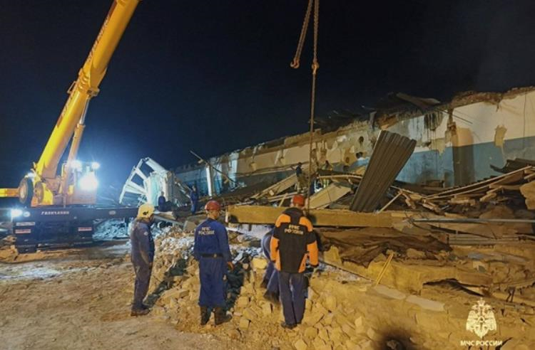 Пожежа на пороховому заводі в РФ: число жертв пішло на десятки