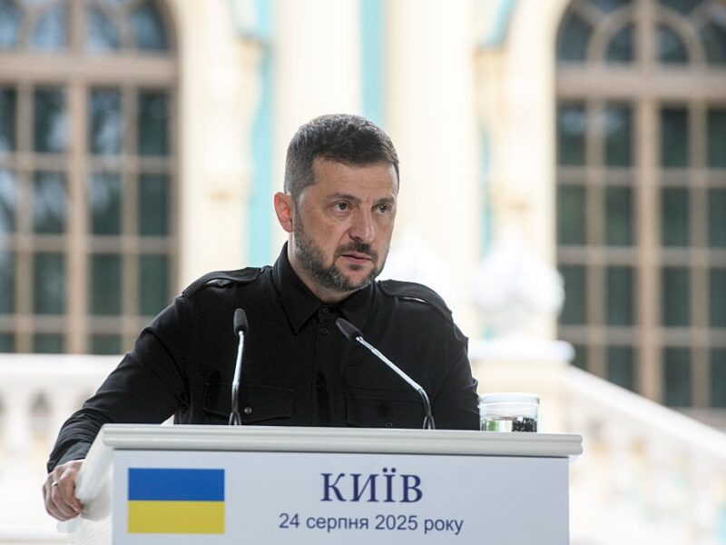 Президент прокоментував заборону на удари вглиб РФ