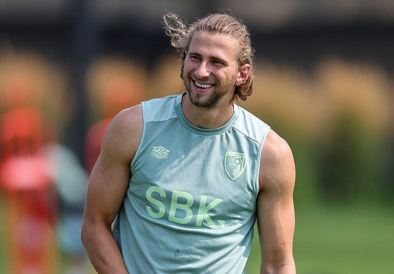 Ребров розповів, що думає про можливий перехід Забарного в ПСЖ