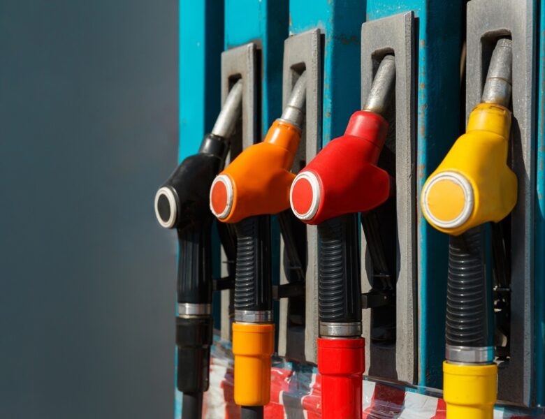 Росія зупинила продаж бензину на Курилах