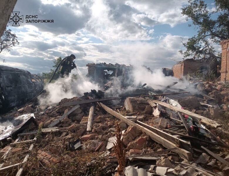 Росіяни атакували Запорізьку область, відомо про постраждалих