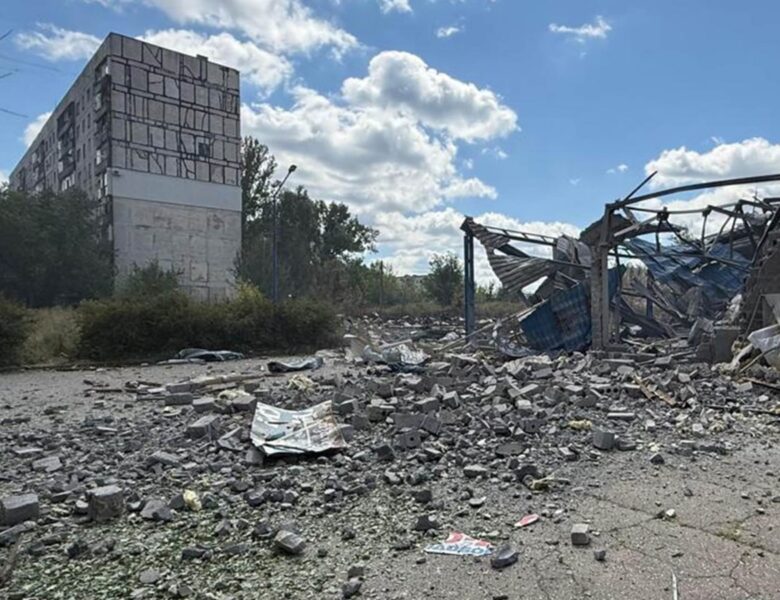 Росіяни скинули п’ять ФАБів на Костянтинівку, є поранені